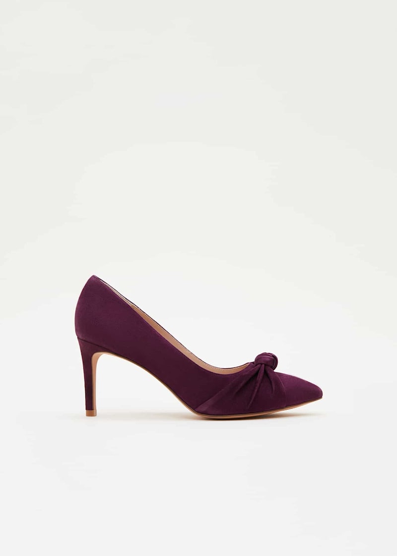 Suede shoes from the 8s top