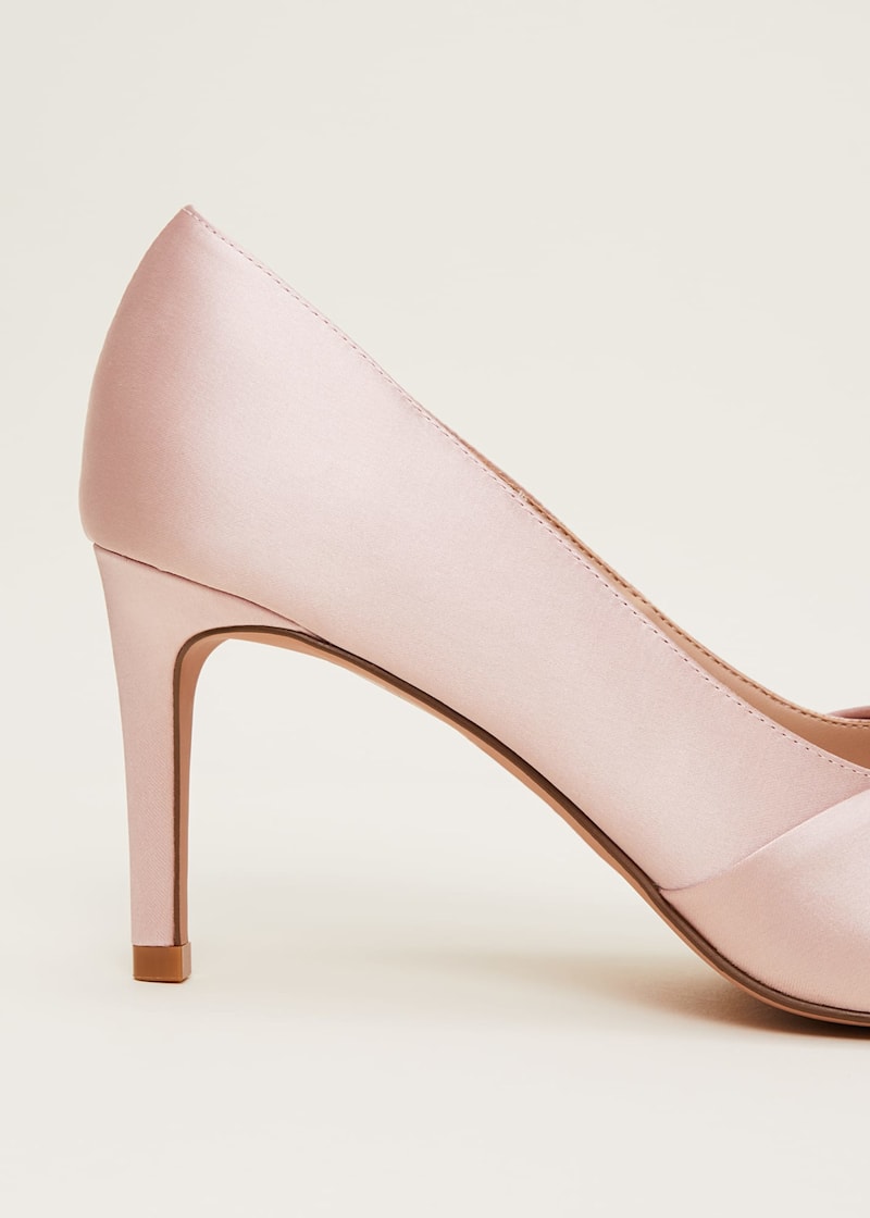 Light pink court heels top