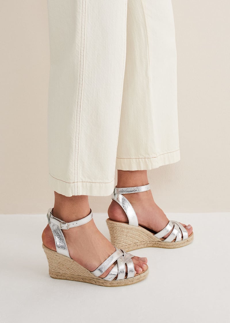 White strappy espadrilles top