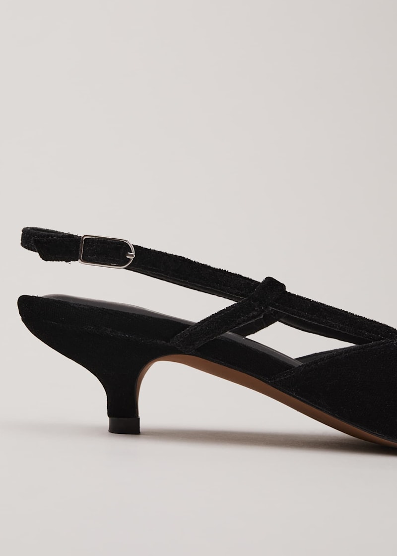 Black kitten heel discount slingbacks