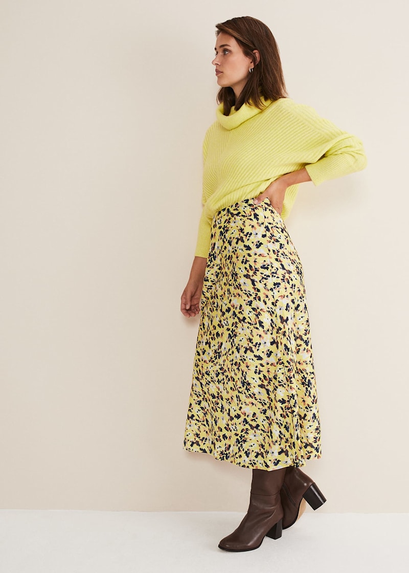 Flower satin skirt best sale