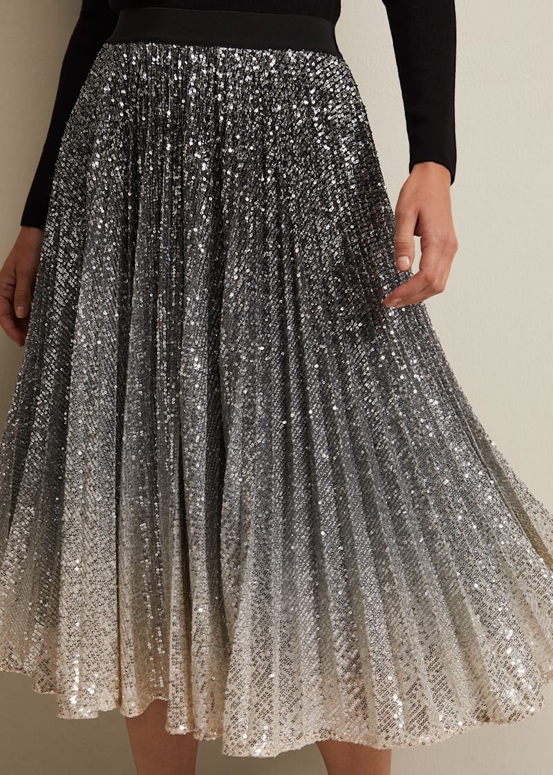 Silver sparkly pleated skirt store